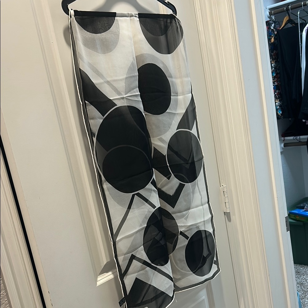 Basile 100% silk Black and White scarf